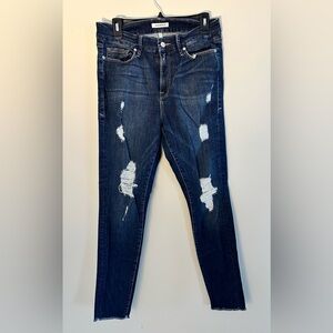 Good American Good Legs Raw Edge Distressed Skinny Jeans (Blue 003)